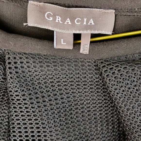 Gracia - Black Knit Blouse with Oversized Ruffle - Size Large - Picture 9 of 10